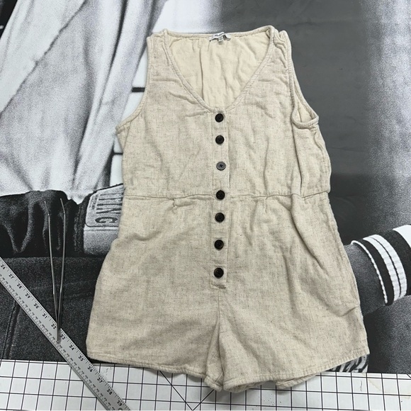 MADEWELL sz 10 V-Neck Button-Down Romper A22 - Picture 2 of 7